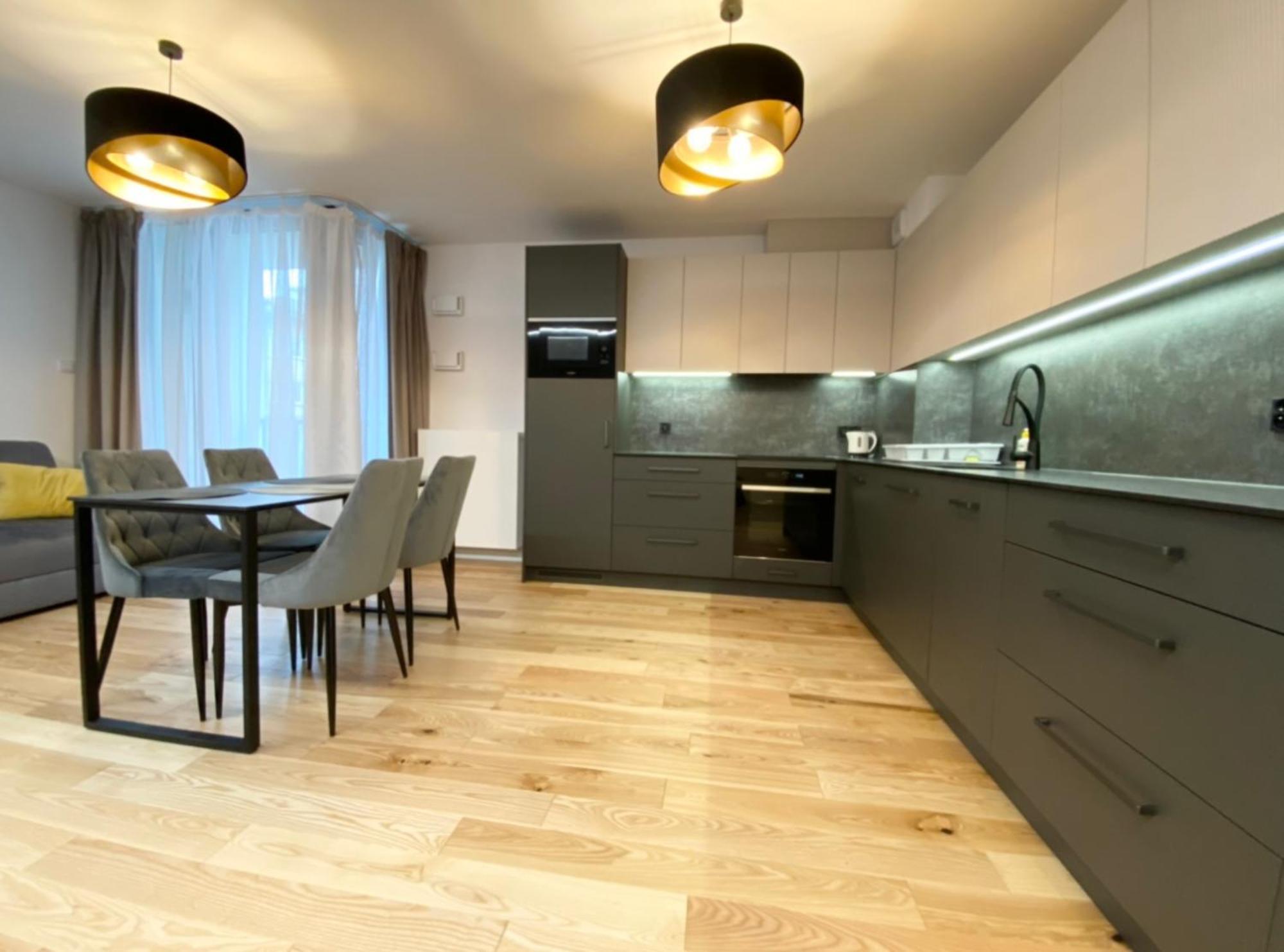 Vistula Avenue Apartment Free Parking, Swimming Pool, Sauna & Gym Krakow Ngoại thất bức ảnh