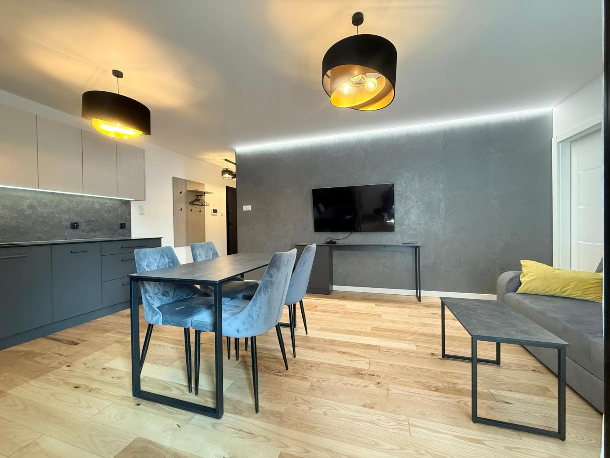 Vistula Avenue Apartment Free Parking, Swimming Pool, Sauna & Gym Krakow Ngoại thất bức ảnh