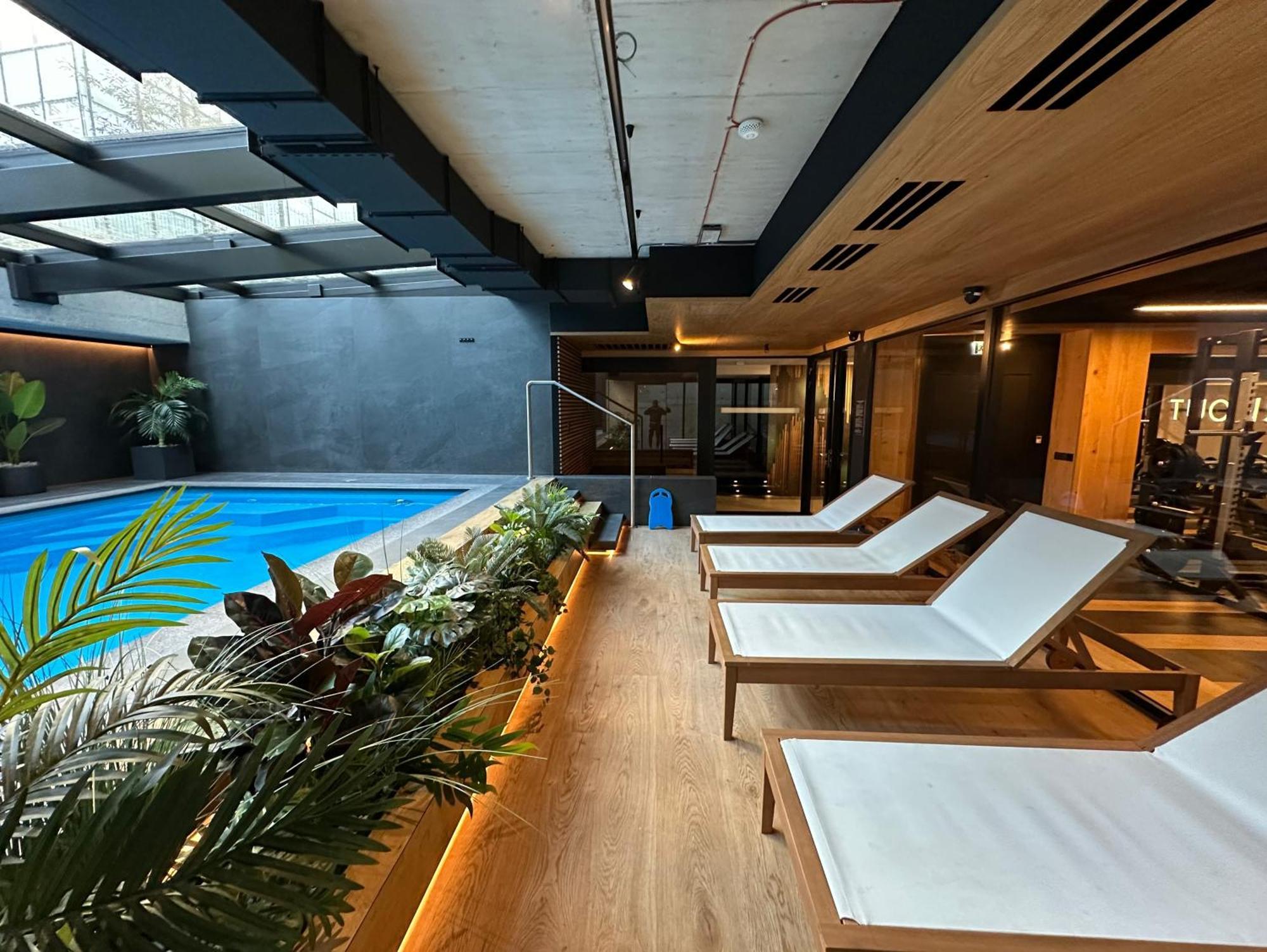 Vistula Avenue Apartment Free Parking, Swimming Pool, Sauna & Gym Krakow Ngoại thất bức ảnh